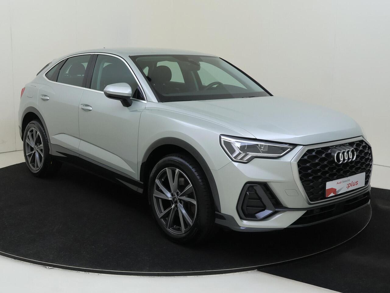 Audi Q3 Sportback 45 TFSI e edition | Adaptieve cruise control | Full LED verlichting | CarPlay | Stoelverwarming | Elektrische achterklep | Bluetooth |
