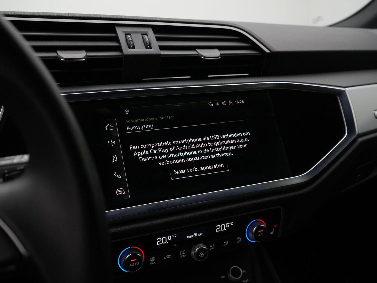 Audi Q3 45 TFSI e 245 pk S-tronic edition | Achteruitrijcamera | Stoelverwarming | Carplay | 18 inch