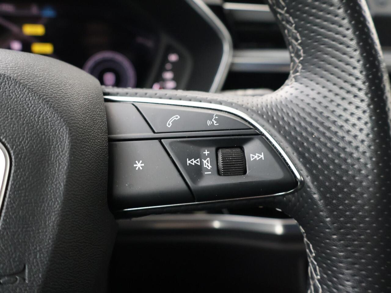 Audi Q3 Sportback 45 TFSI e Advanced Edition | 245 PK | SoH 89% | Trekhaak | Adaptive cruise control | 360 graden camera's | S line interieur | 20" LM velgen |