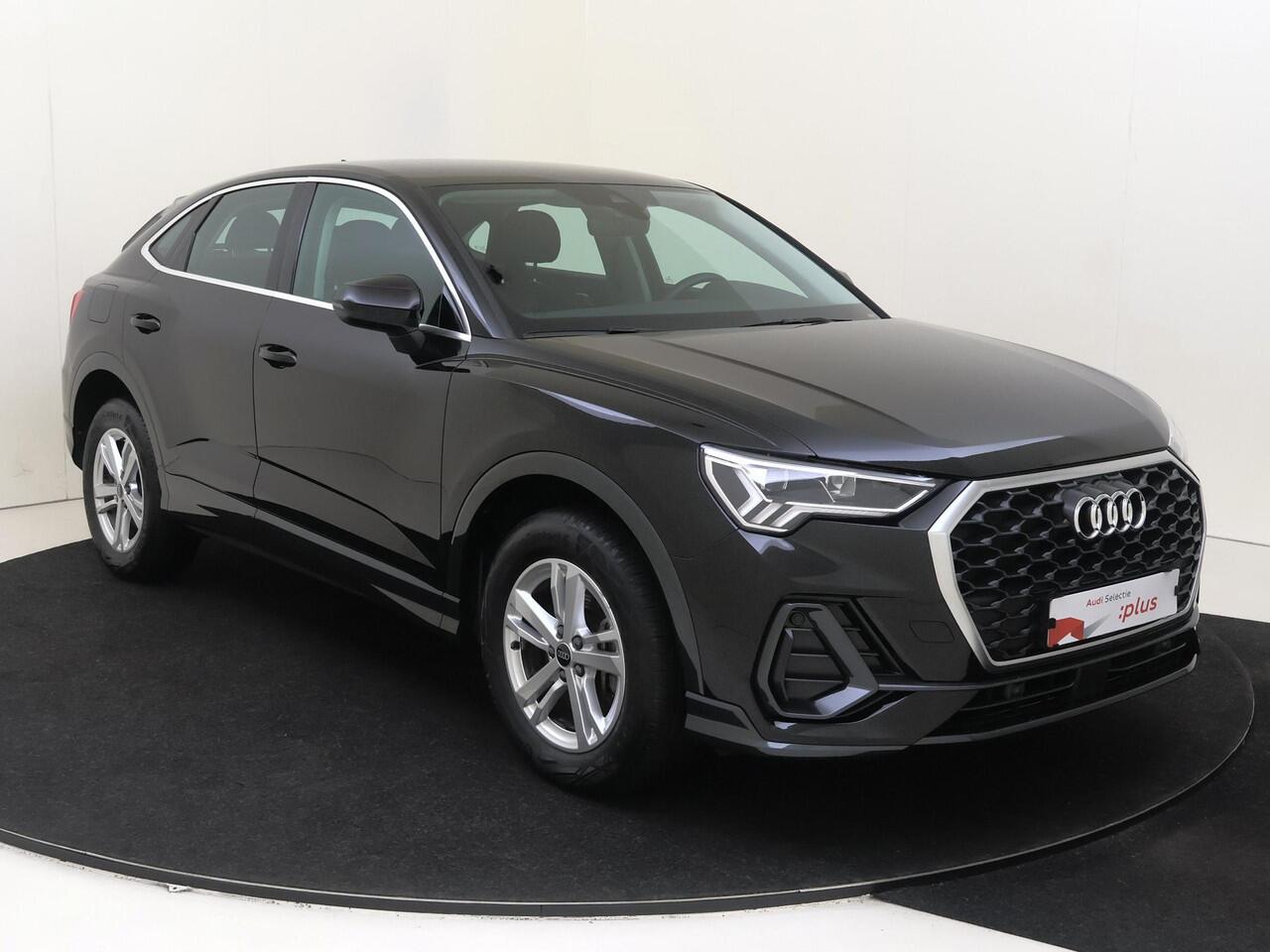 Audi Q3 Sportback 45 TFSI e Business Edition | CarPlay | Adaptieve cruise control | Elektrische achterklep | Stoelverwarming | Digital cockpit | Full LED verlichting | Grootlichtassistent |
