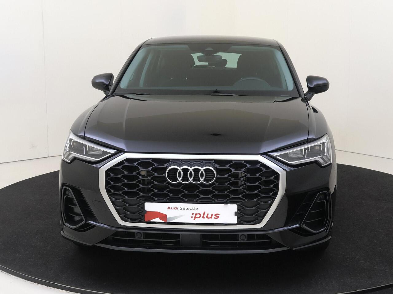 Audi Q3 Sportback 45 TFSI e Business Edition | CarPlay | Adaptieve cruise control | Elektrische achterklep | Stoelverwarming | Digital cockpit | Full LED verlichting | Grootlichtassistent |