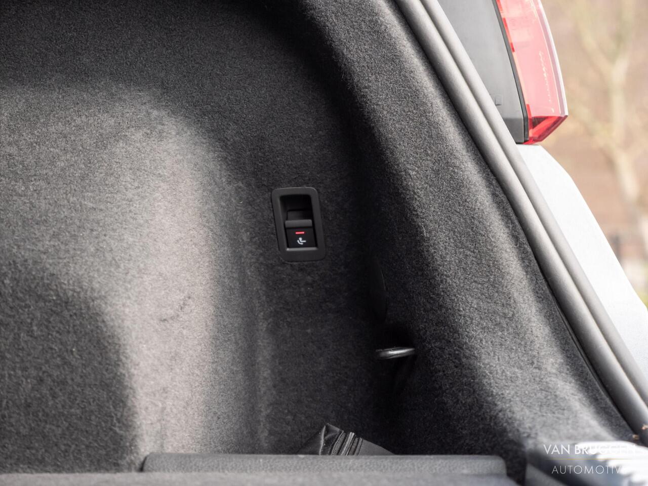 Audi Q3 45 TFSI E S-Line Pano SONOS Trekhaak Camera ACC Leer