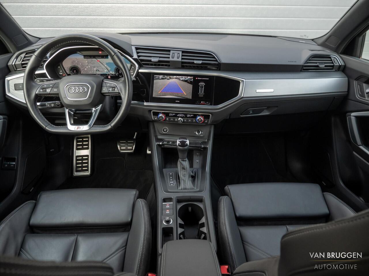 Audi Q3 45 TFSI E S-Line Pano SONOS Trekhaak Camera ACC Leer