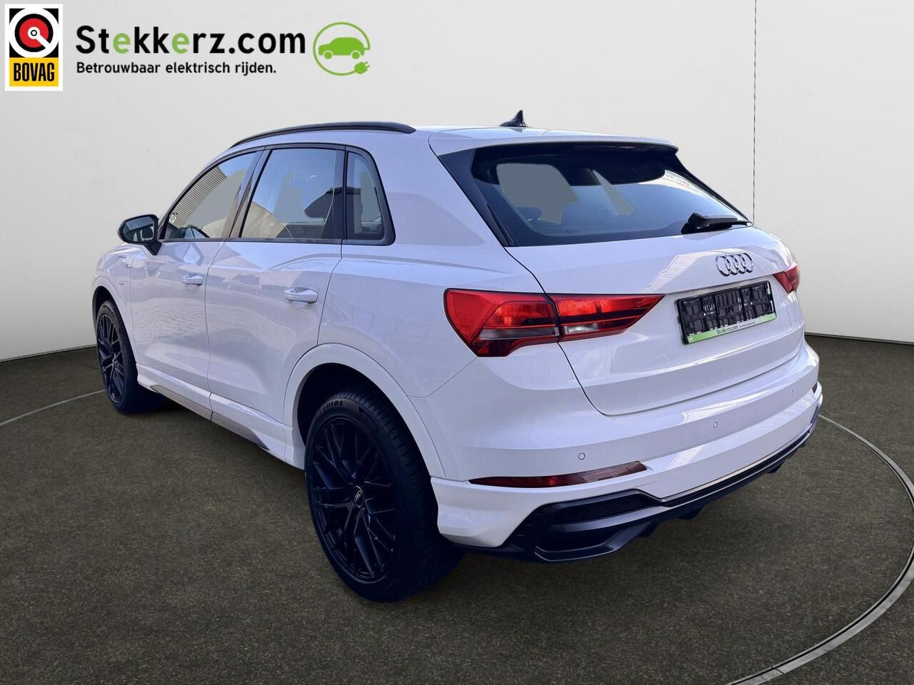 Audi Q3 45 TFSI e S tronic S-line, Stoelverw., 19 inch.