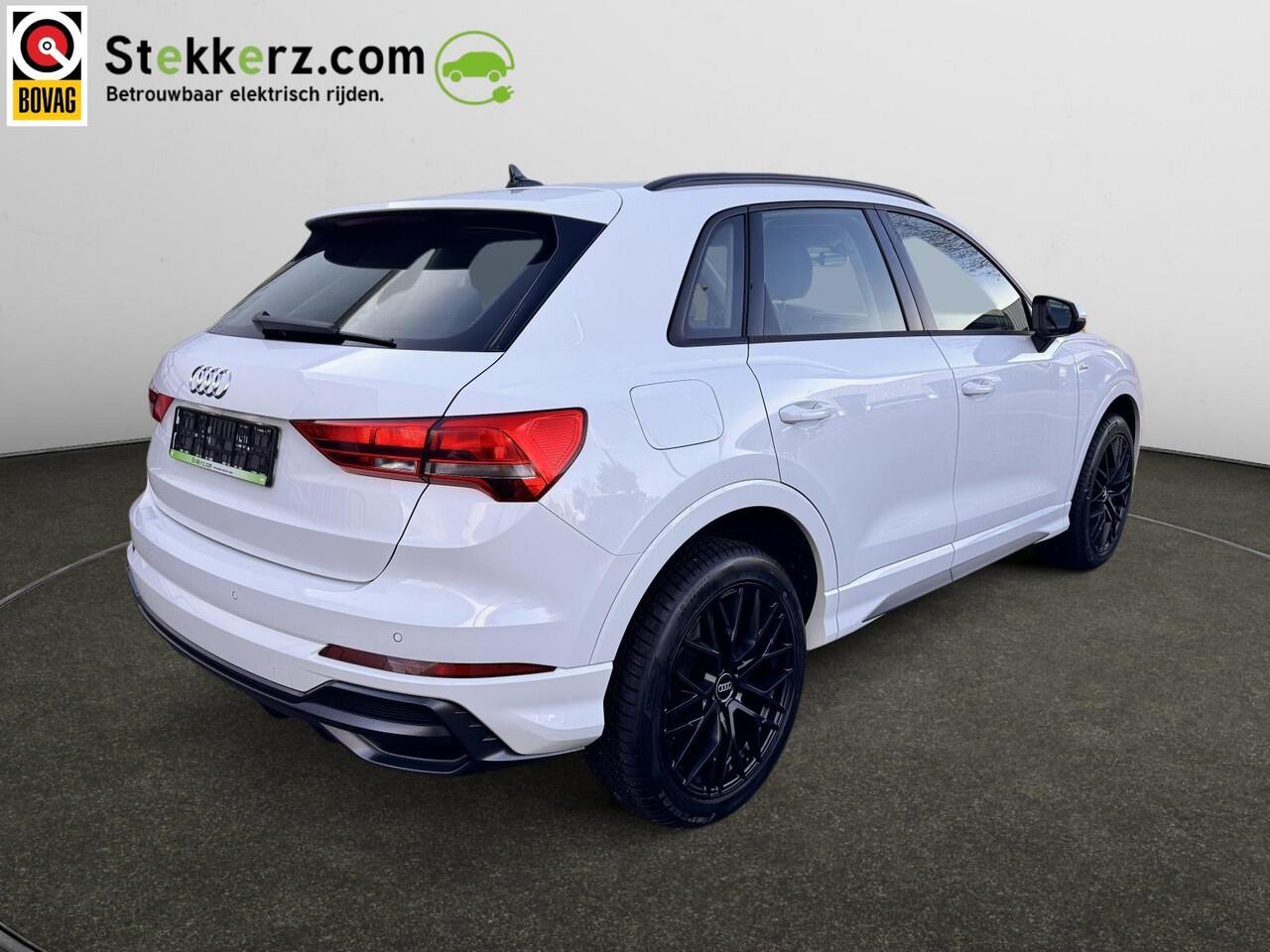 Audi Q3 45 TFSI e S tronic S-line, Stoelverw., 19 inch.