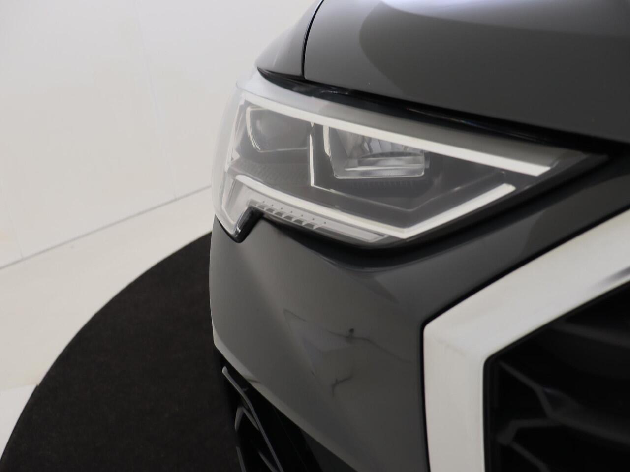 Audi Q3 Sportback 45 TFSI e Advanced Edition | Parkeersensoren achter | Adaptieve cruise control | Stoelverwarming | Audi virtual cockpit | CarPlay | Electronic climate control |