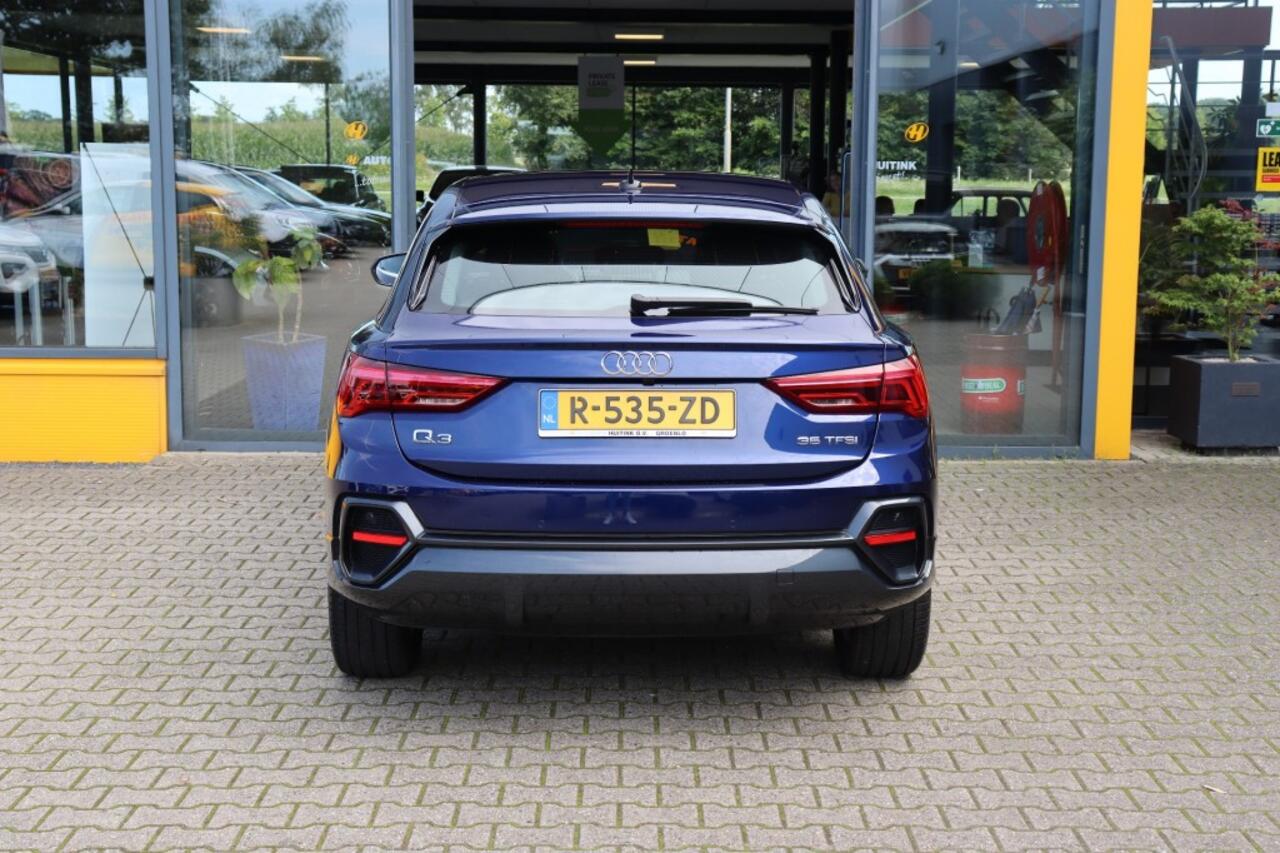 Audi Q3 35 TFSI 150 pk S-tronic 2x S line - panoramadak