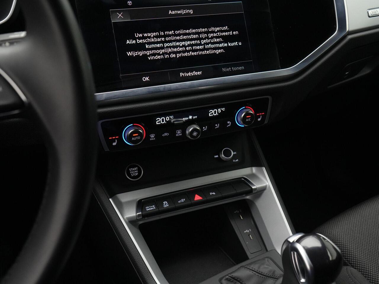 Audi Q3 45 TFSI e 245 pk edition | Achteruitrijcamera | Stoelverwarming | Carplay | 18 inch