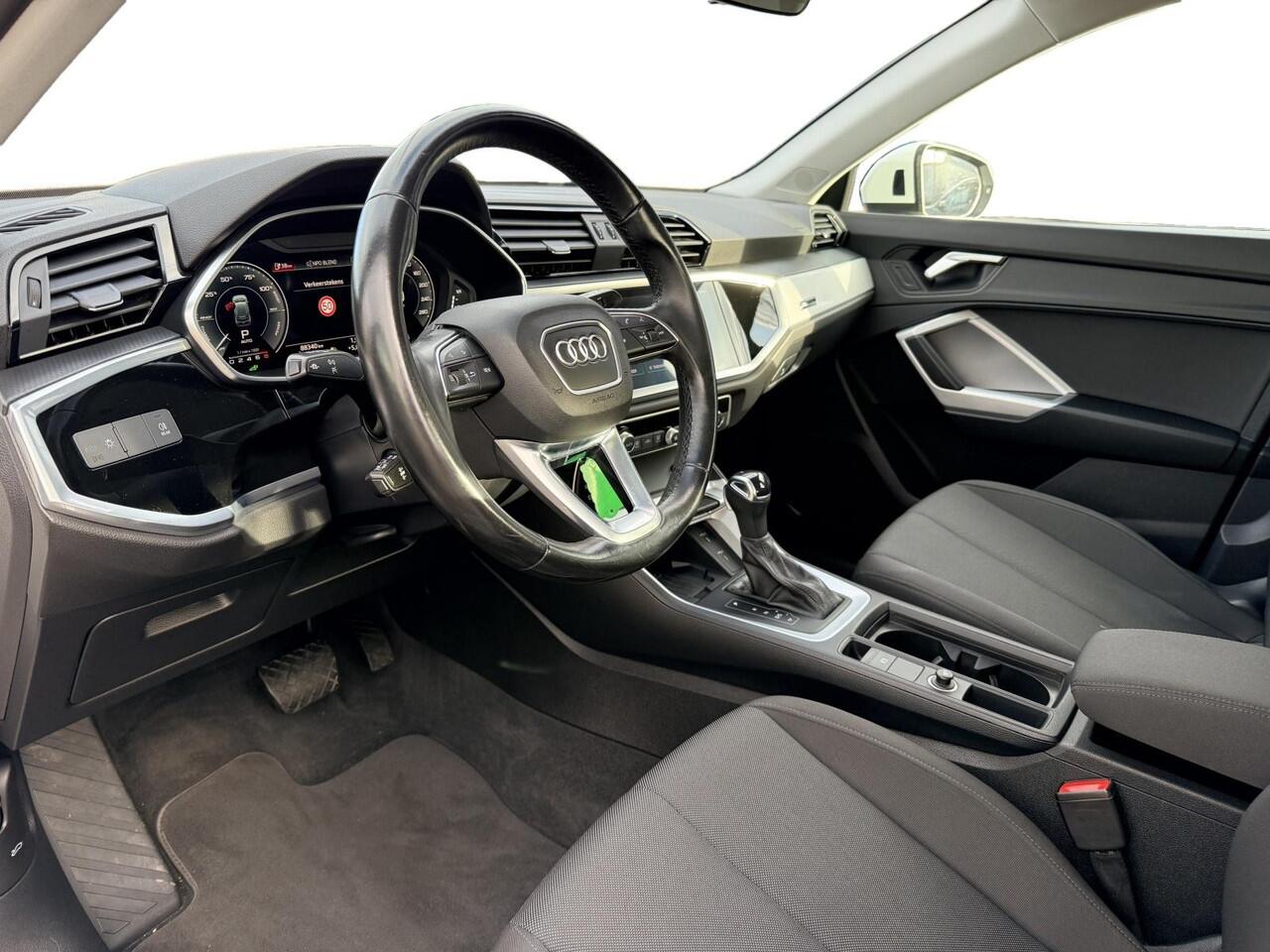 Audi Q3 45 TFSI e S edition S-line, Stoelverw., 19 inch.