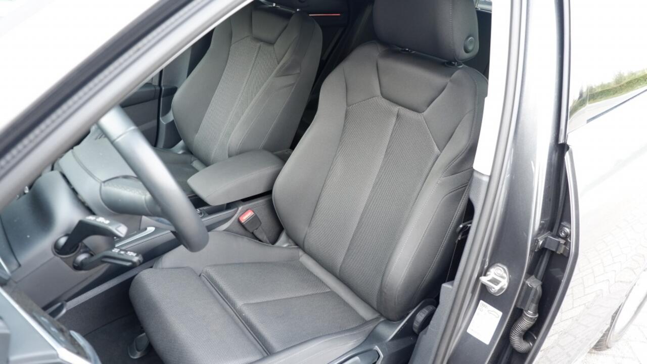 Audi Q3 Sportback 35 TFSI S-Line Virtual/Navi/Clima/Camera