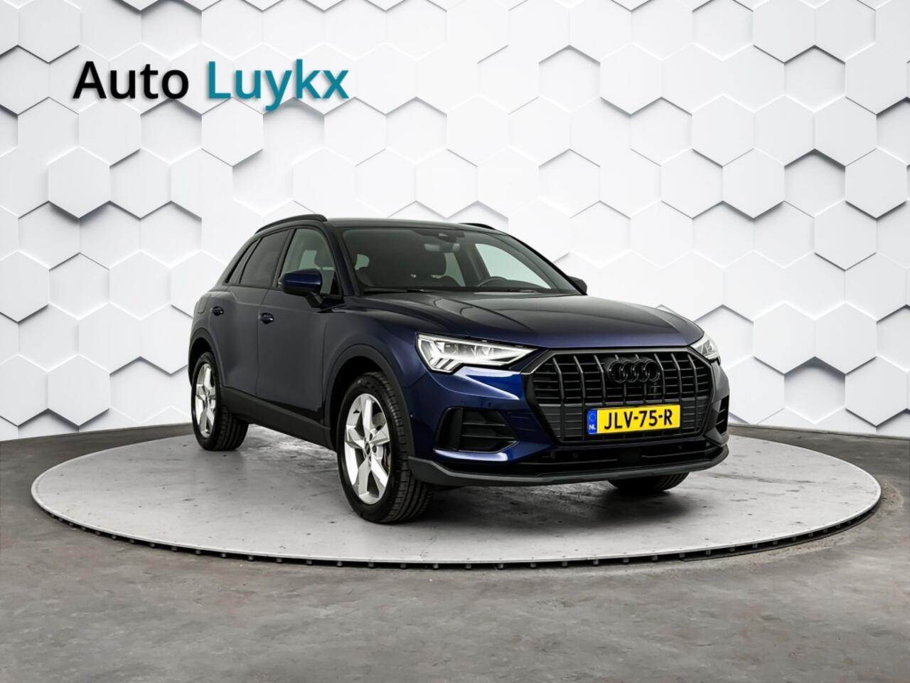 Audi Q3 45 TFSI e S-Line | Black Optic Pack | Elektrische Achterklep | 19'' L.M. Velgen