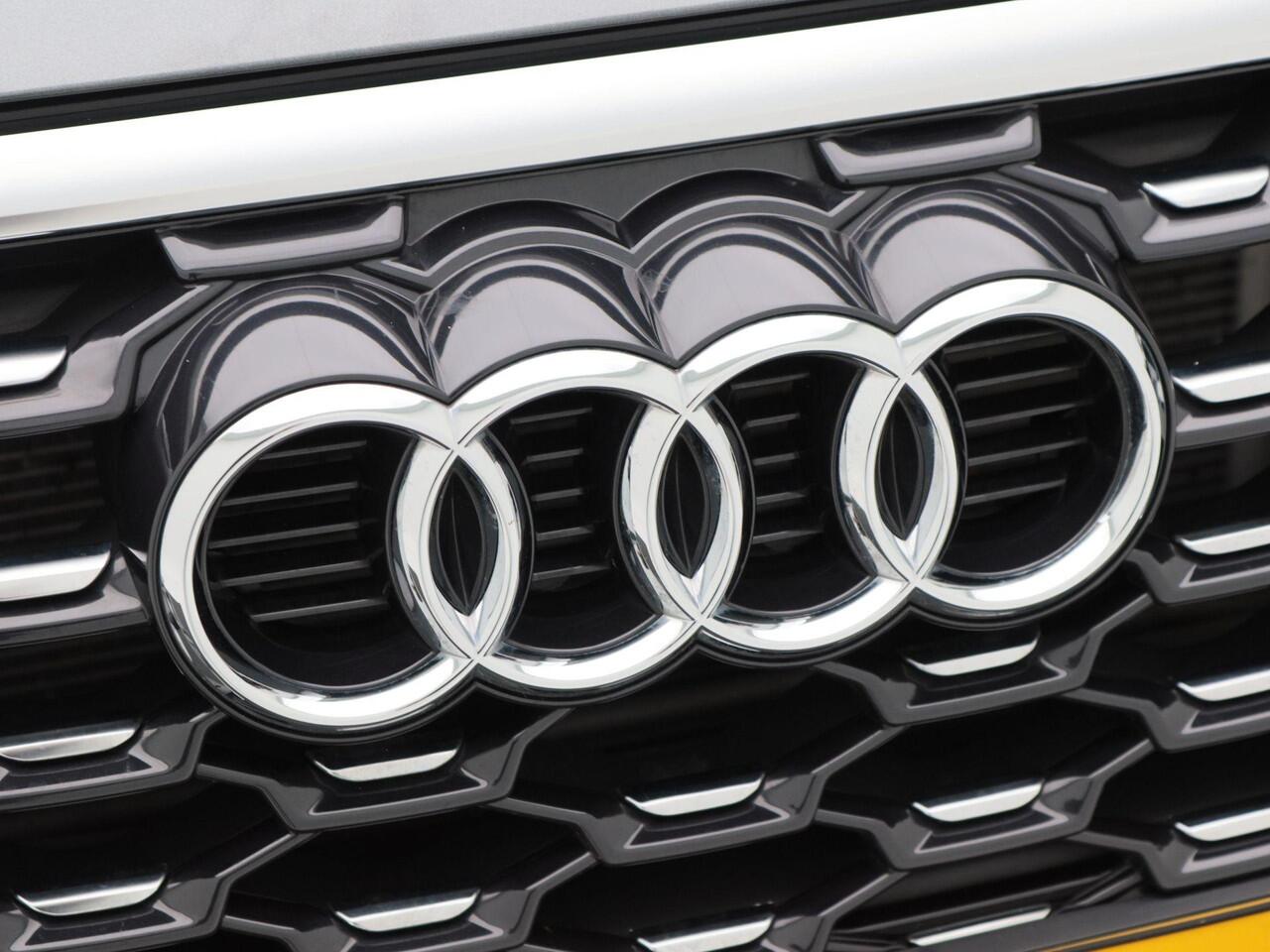 Audi Q3 Sportback 45 TFSi e 245 Pk Automaat S-Line | Cruise Control | Climate Control | Navigatie | LED | Camera | 20 Inch | 34.558 Km!!