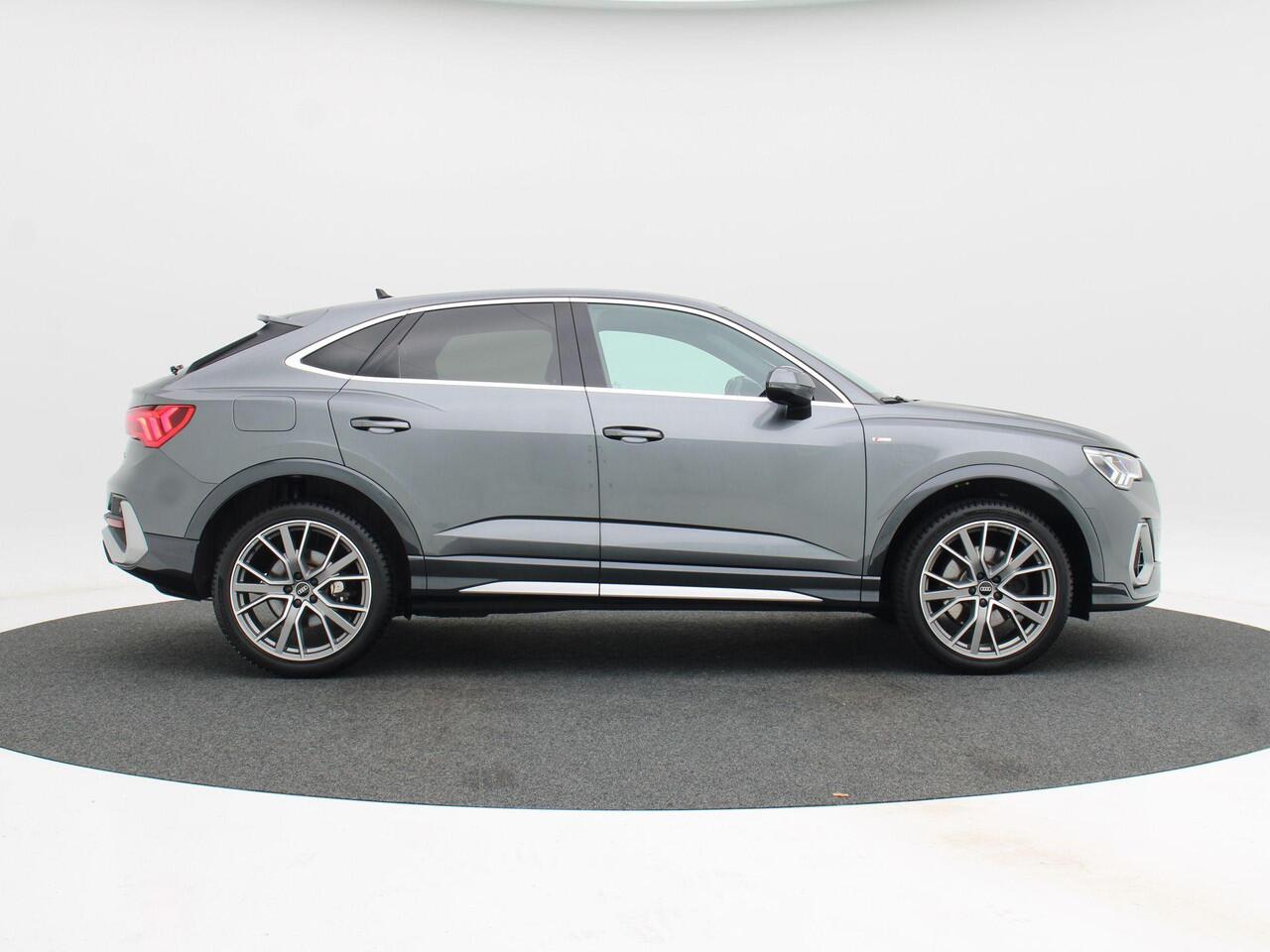 Audi Q3 Sportback 45 TFSi e 245 Pk Automaat S-Line | Cruise Control | Climate Control | Navigatie | LED | Camera | 20 Inch | 34.558 Km!!