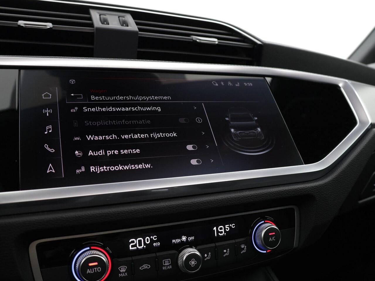 Audi Q3 Sportback 45 TFSIe 245pk S-tronic S Edition · Panoramadak · Elek. Achterklep · Dodehoek Detectie · Lederen Bekleding · Cruise Control · P-Sensoren · 19'' Inch ·