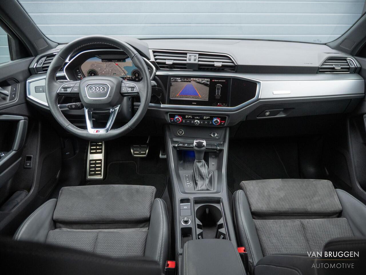 Audi Q3 Sportback 45 TFSI e S-Line Pano Sfeer Camera Keyless Trekhaak 20" BTW ACC