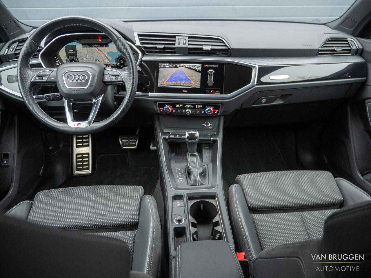 Audi Q3 45 TFSI e S-Line Pano Camera ACC Stuurverw. 20" BTW