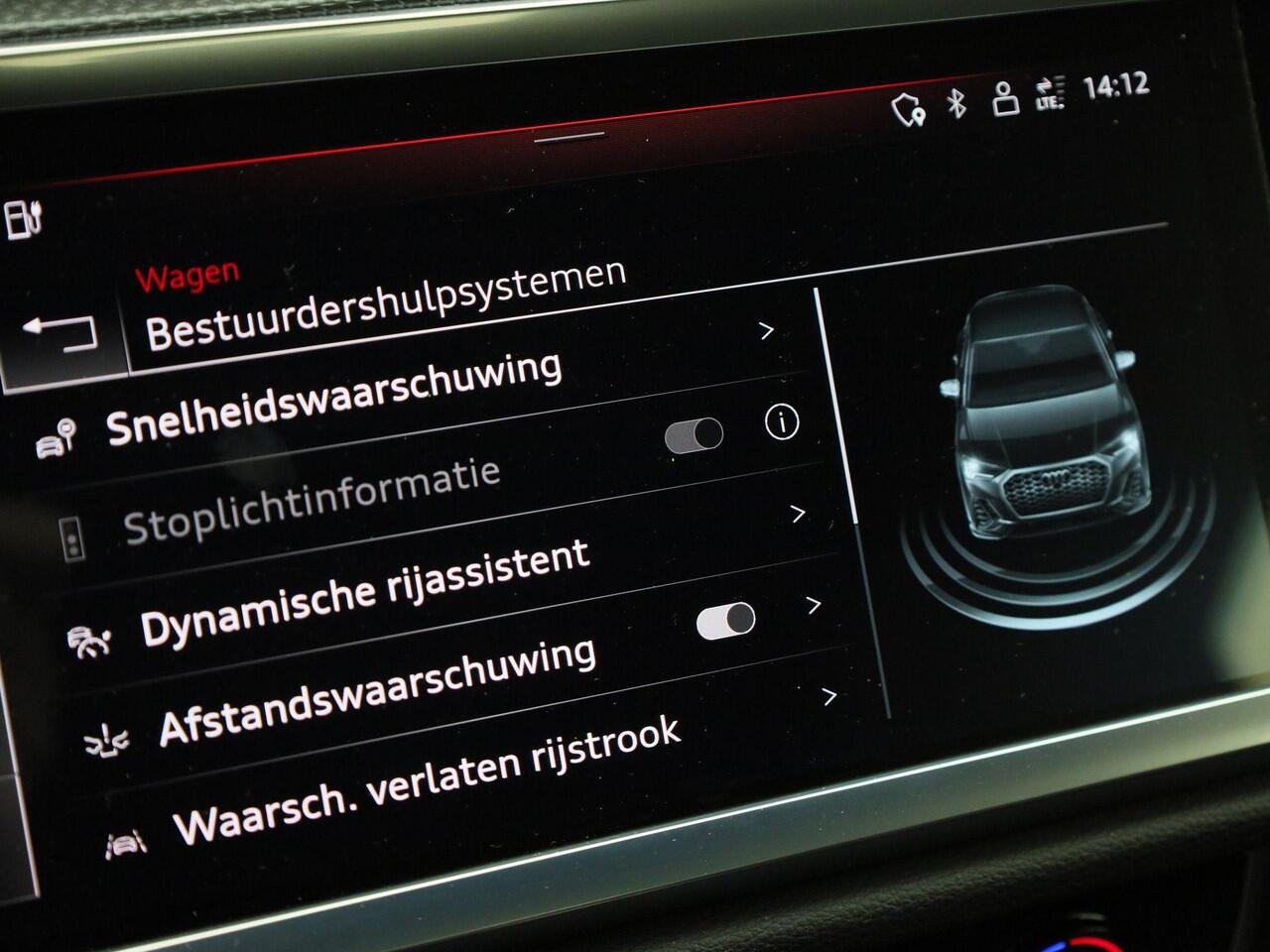 Audi Q3 Sportback 45 TFSIe 245PK S Edition · Navigatie · Camera · Apple/Android Car Play · Adaptive Cruise Control