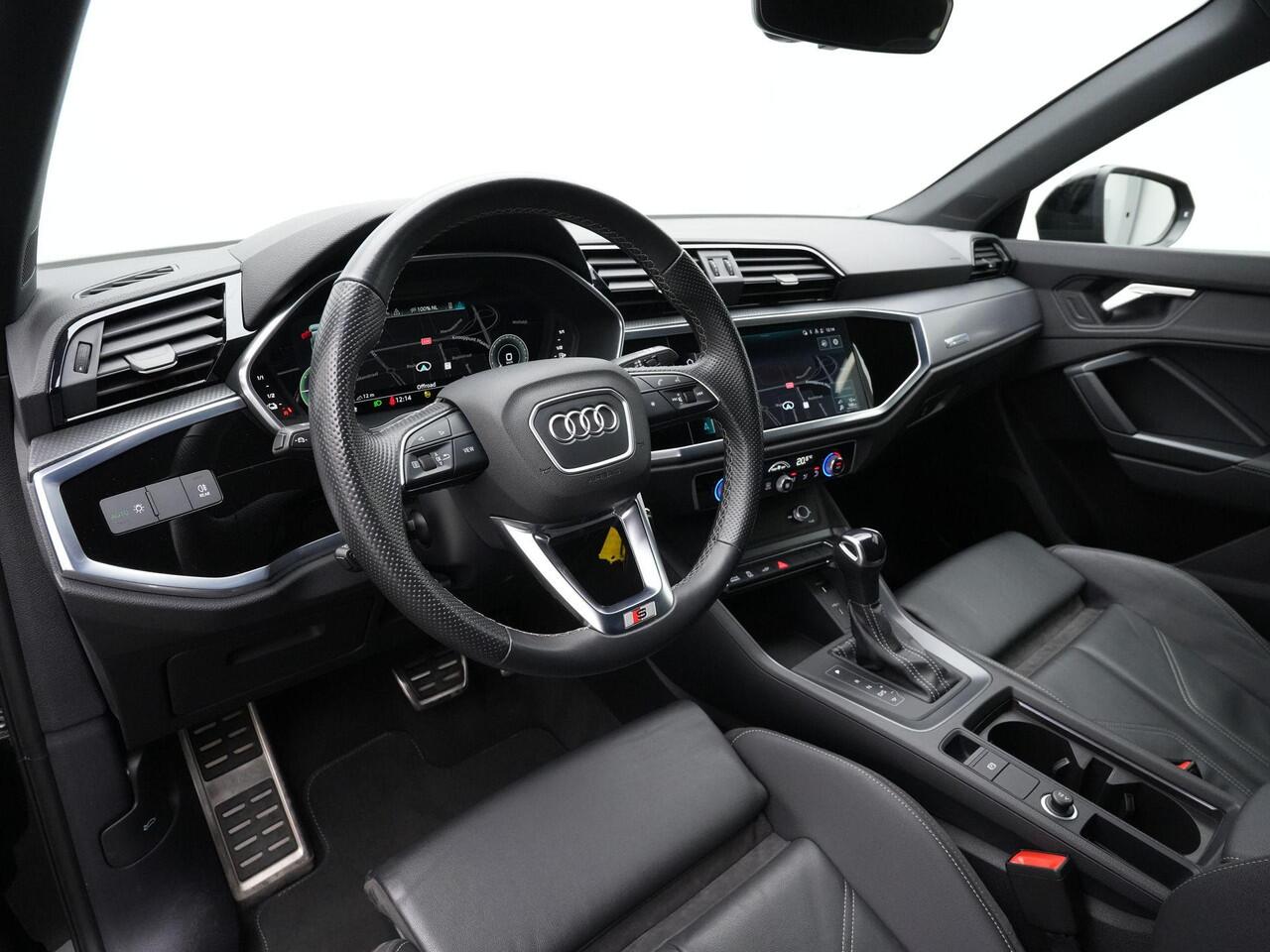 Audi Q3 Sportback 45 TFSI e 245 pk S-Line | Panoramadak | Leder | Navigatie | Carplay