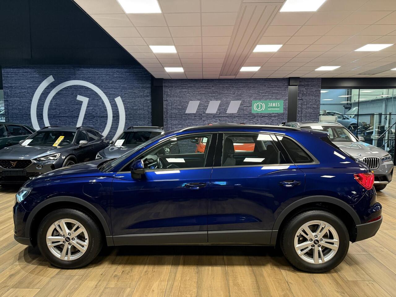 Audi Q3 45 TFSI e edition |PHEV|Carplay|Stoelverwarming|Adaptieve Cruisecontrol|