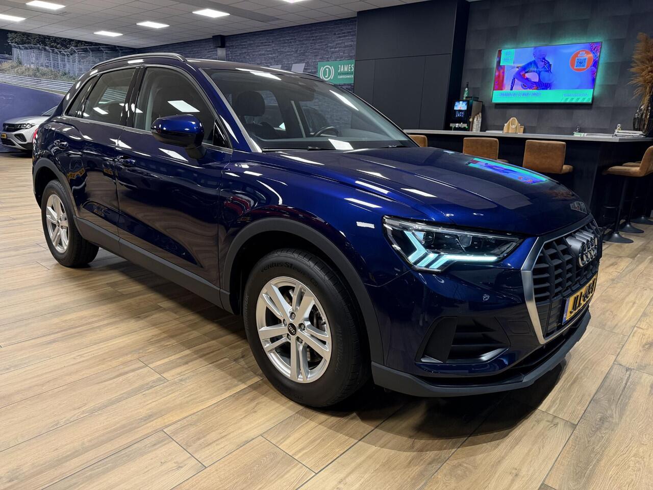 Audi Q3 45 TFSI e edition |PHEV|Carplay|Stoelverwarming|Adaptieve Cruisecontrol|