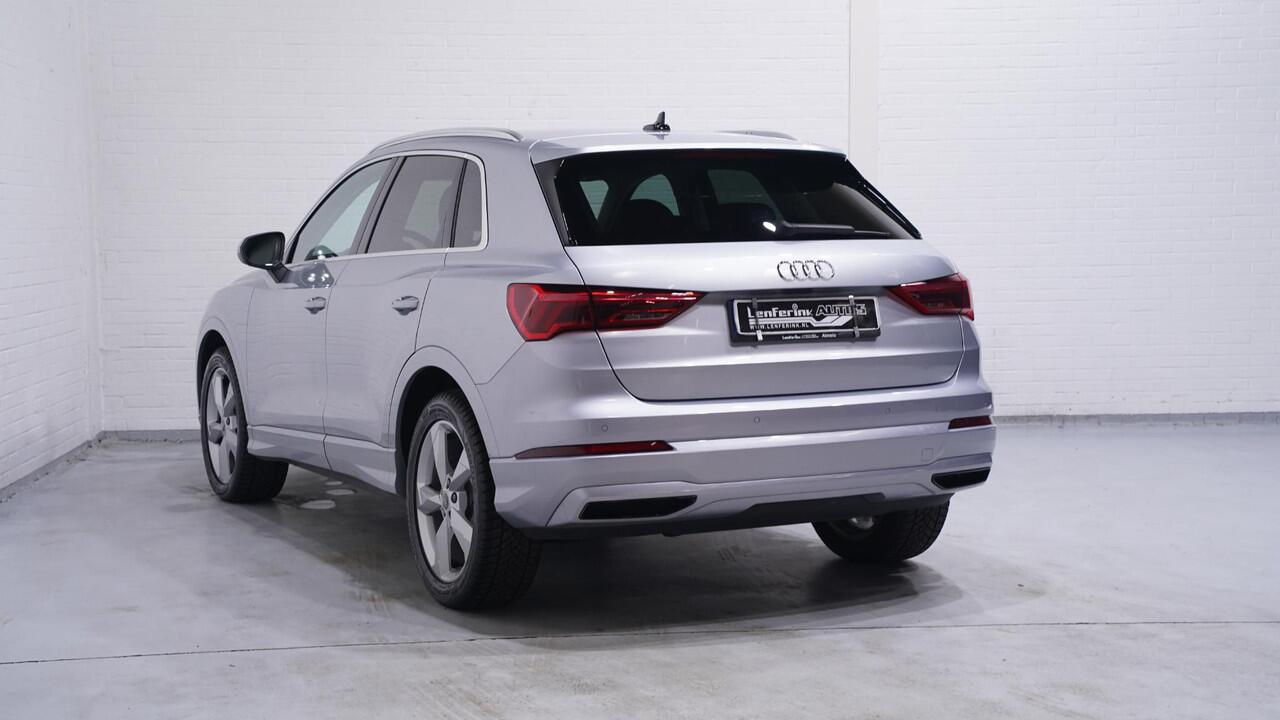 Audi Q3 35 TFSI Advanced edition Plus 1e Eig. NAP Leder alcantara sportstoelen PDC Stoelverwarming Navi