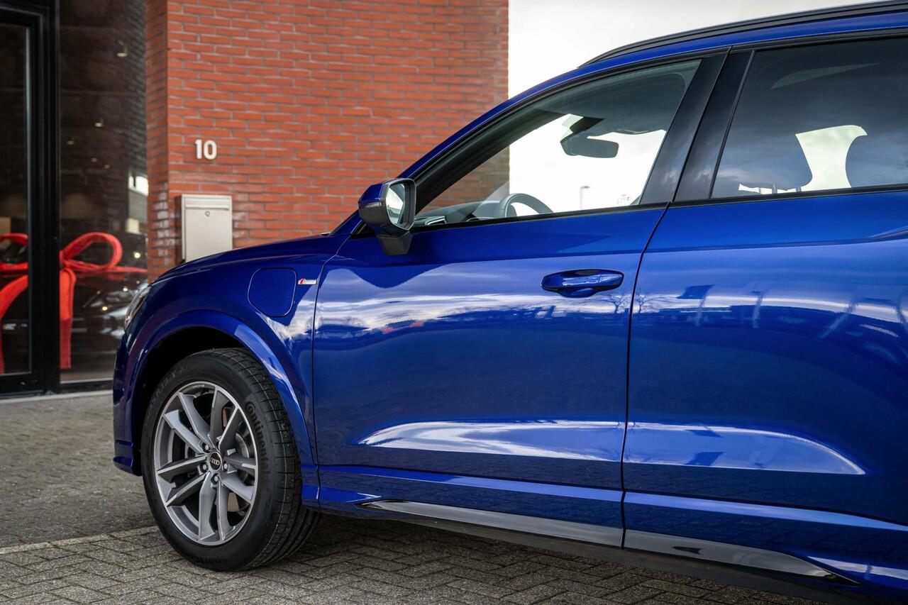 Audi Q3 45 TFSI e S-line INDIVIDUAL Audi Exclusive Lak