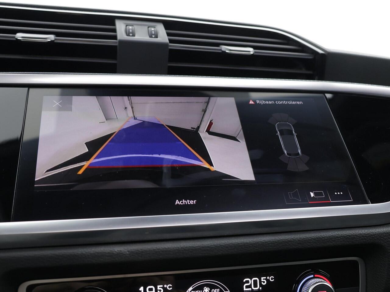 Audi Q3 Sportback 45 TFSIe 245pk S-tronic S Edition · Camera · Panoramadak · Keyless · Apple/Android Car Play · Trekhaak Wegklapbaar · 19'' Inch ·