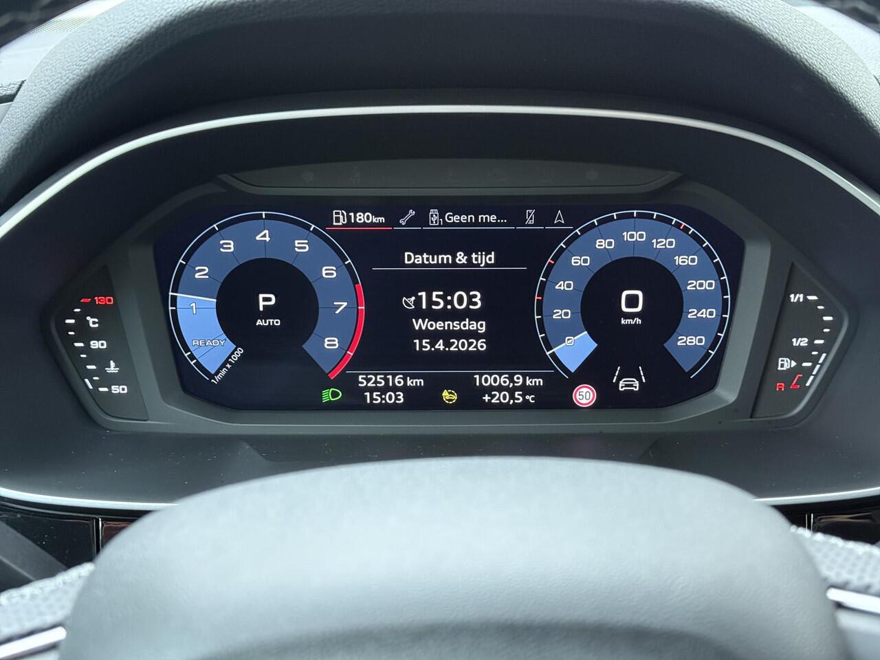 Audi Q3 Sportback 35 TFSI S Edition | 150 PK | Automaat | Adaptive cruise control | Achteruitrijcamera | 19" LM velgen |