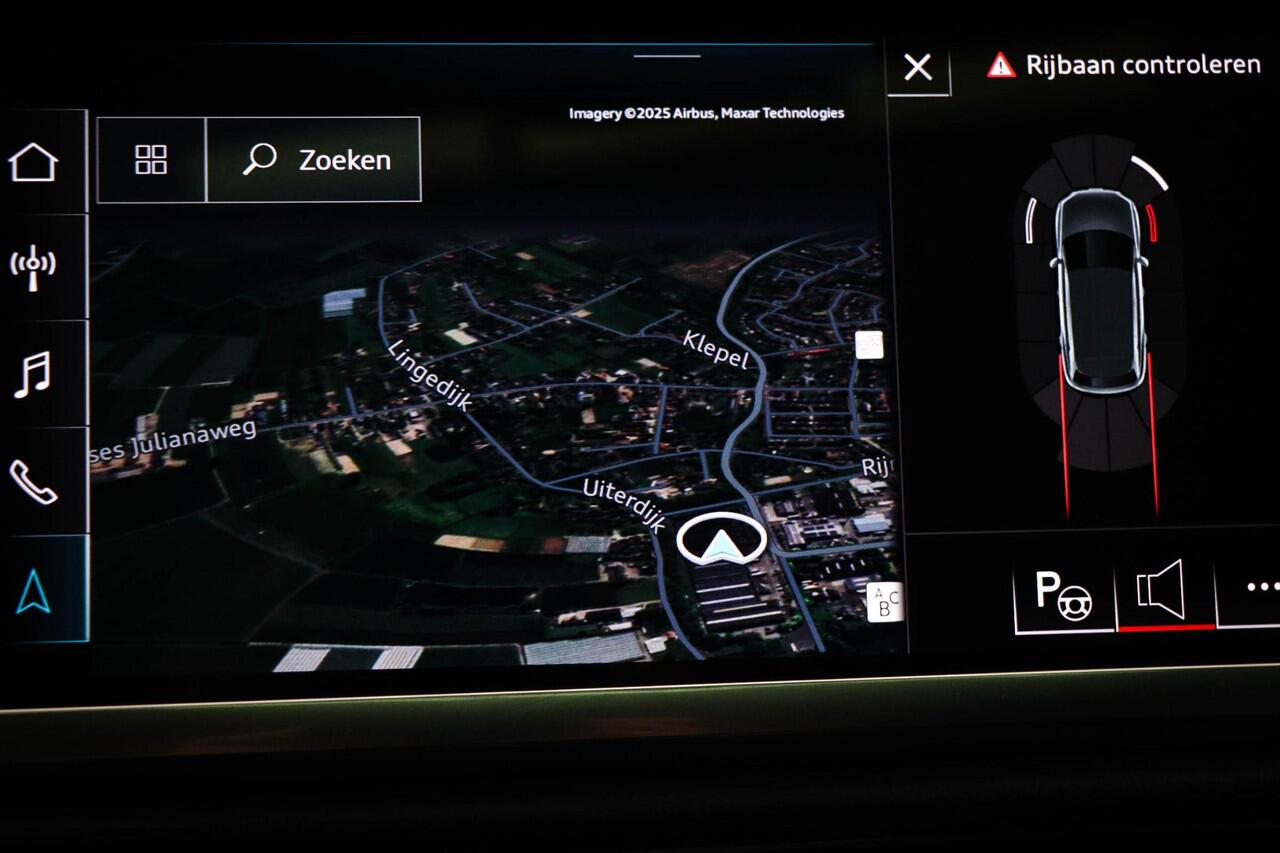 Audi Q3 35 TFSI S-Line edition | VIRTUAL COCKPIT GROOT | PANORAMADAK | DAB | APPLE | TREKHAAK