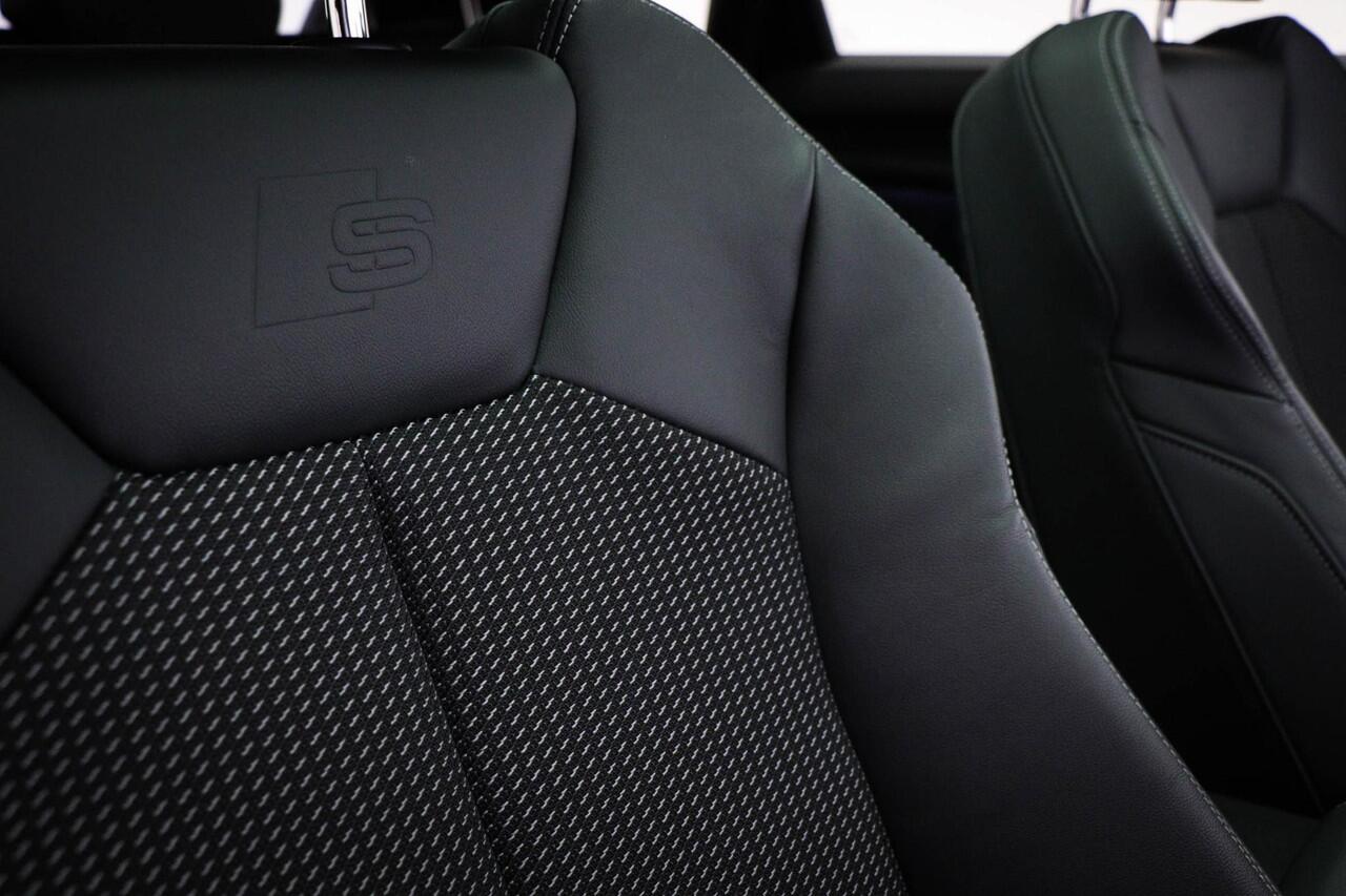 Audi Q3 35 TFSI S-Line edition | VIRTUAL COCKPIT GROOT | PANORAMADAK | DAB | APPLE | TREKHAAK