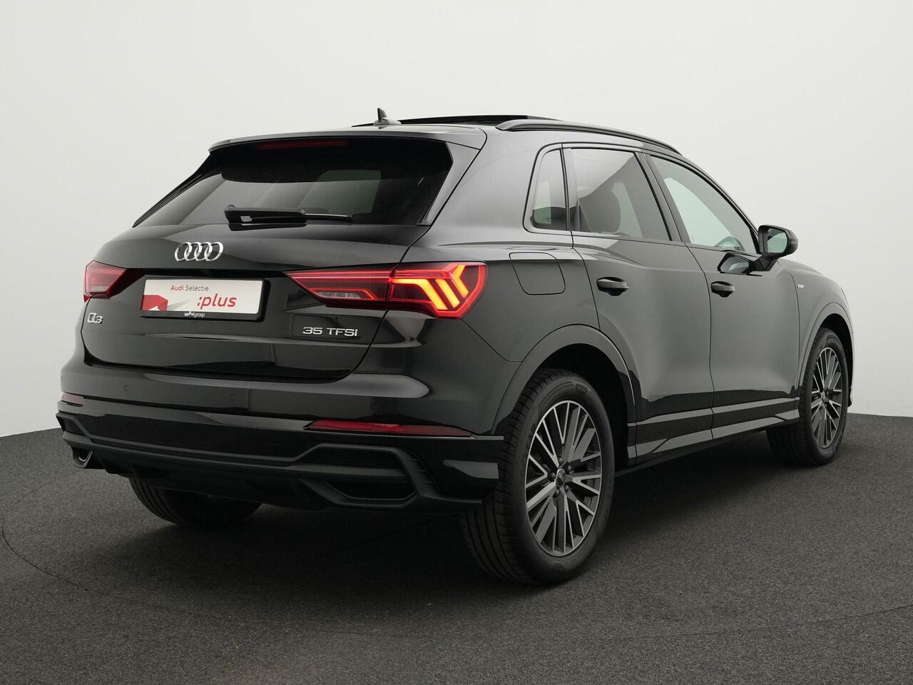 Audi Q3 35 TFSI 150 pk S-tronic Advanced edition / S-Line | Panoramadak | Trekhaak | Achteruitrijcamera | Leder/alcantara | Stoelverwarming