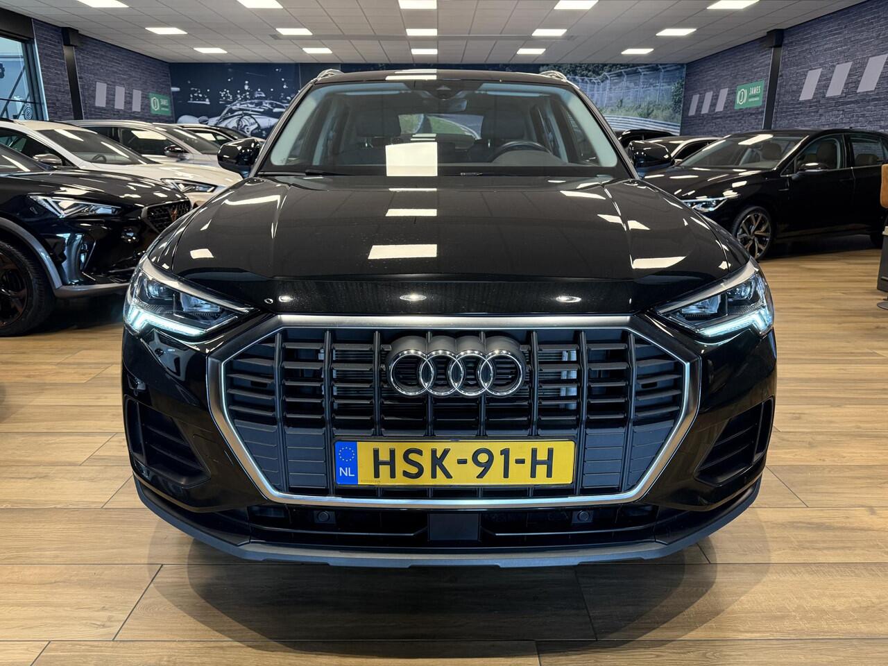 Audi Q3 45 TFSIe Advanced edition |Carplay|Sportstoelen|Adaptieve cruisecontrol|Elektrische achterklep