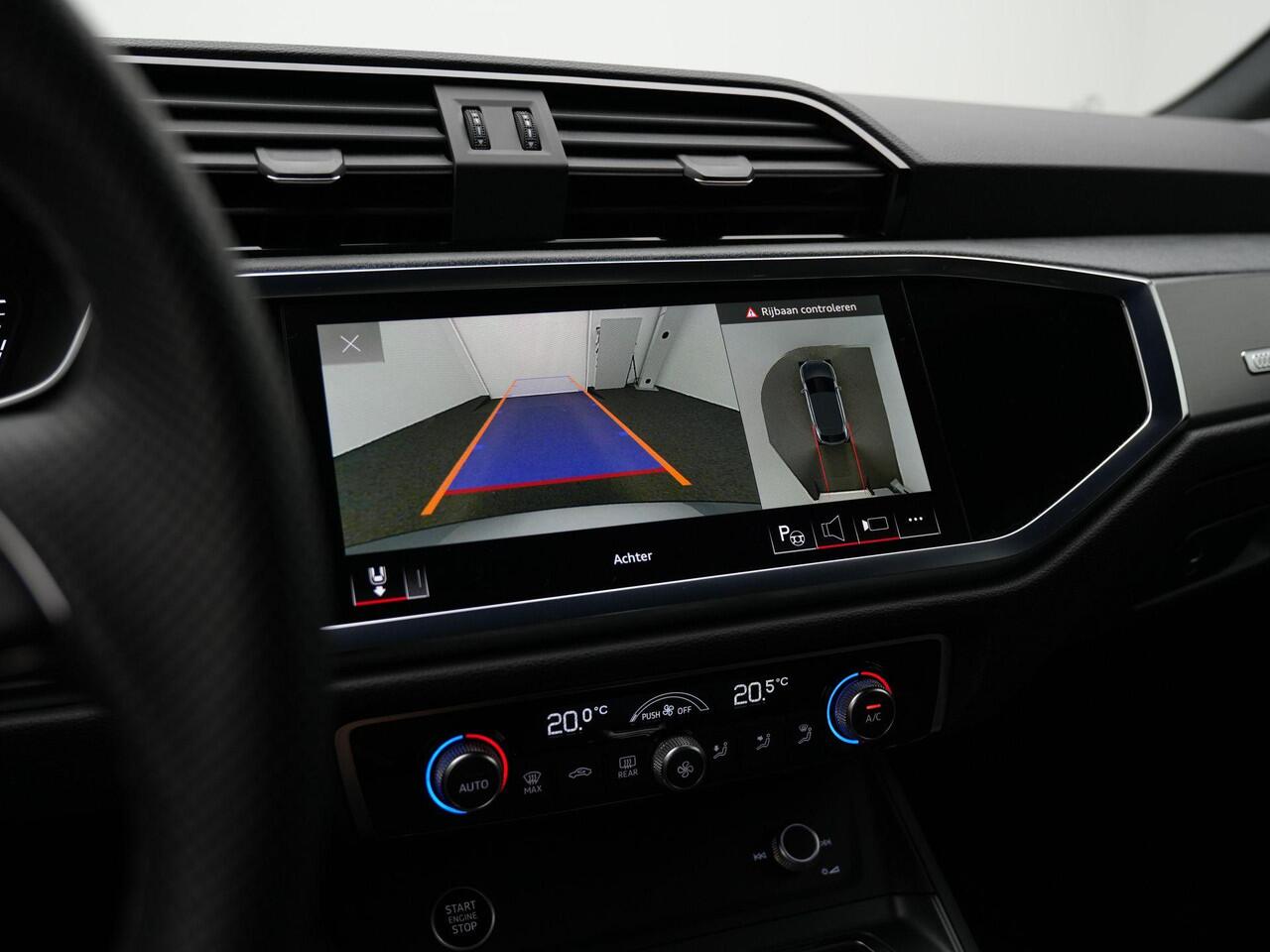 Audi Q3 Sportback 45 TFSI e 245 pk S-tronic S-Line | Panoramadak | Geheugenstoel | Rondomzicht camera | Alcantara delen | Navigatie