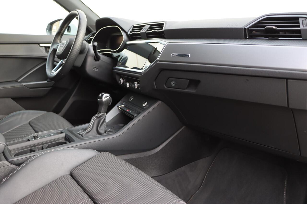 Audi Q3 35 TFSI S edition 150pk S-Tronic