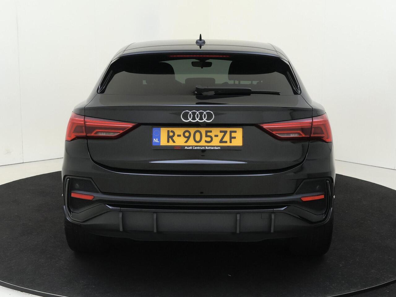 Audi Q3 Sportback 45 TFSI e S Edition | SOH 89% | Achteruitrijcamera | Dodehoek detectie | Keyless | Audi virtual cockpit | Cruise control | Carplay | Navigatie |
