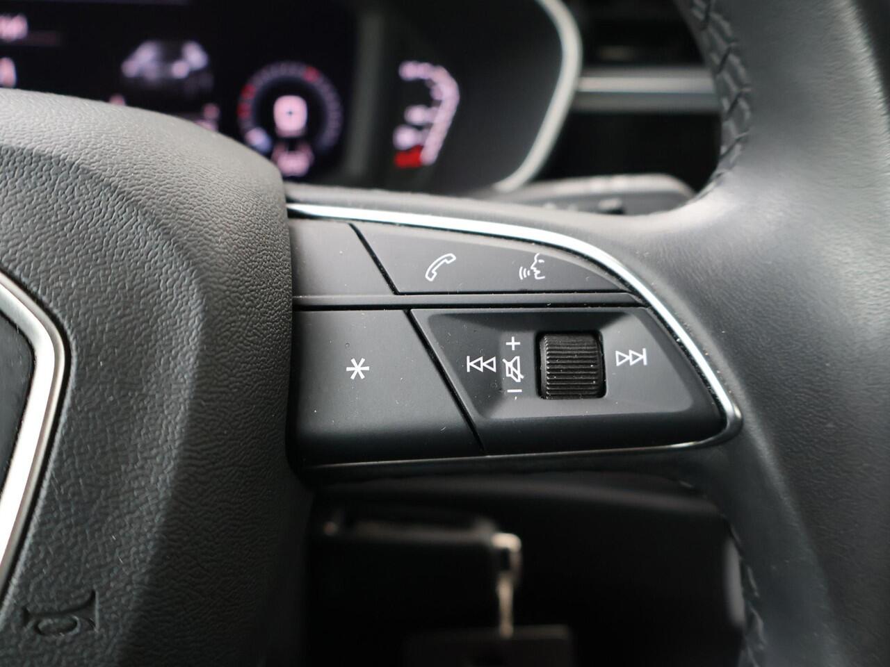 Audi Q3 Sportback 45 TFSI e Edition | 150 PK | SoH 94% | Automaat | Trekhaak | S line | Adaptive cruise control | Apple Carplay/Android Auto |