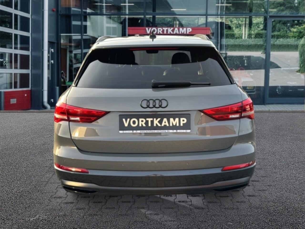 Audi Q3 35 TDI ADVANCED ACC/PDC/ELEKKLEP/STOELVERW/NAVI
