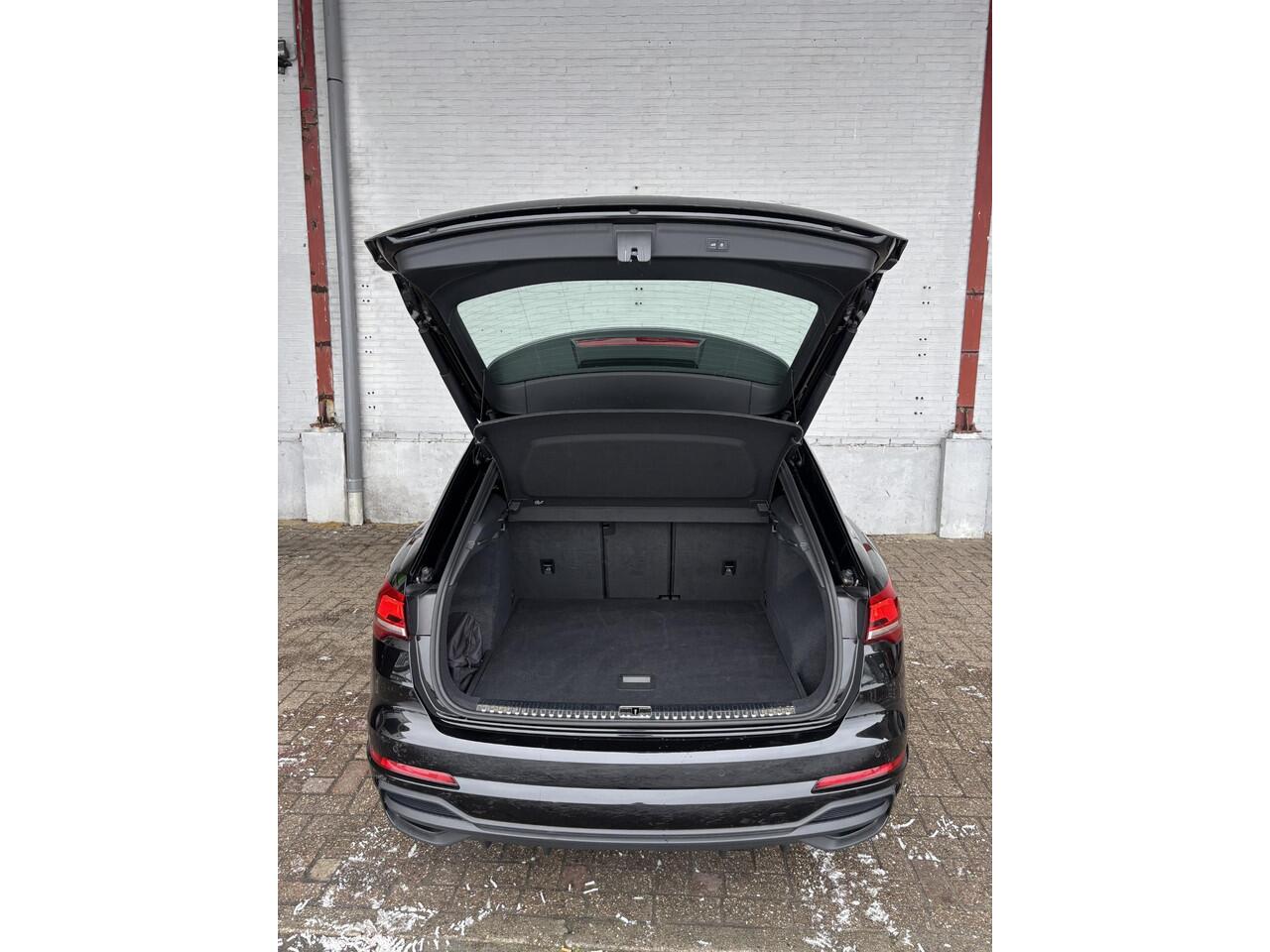 Audi Q3 35 TDI S tronic S line |Virtual|Navi|Camera|ACC&PDC|