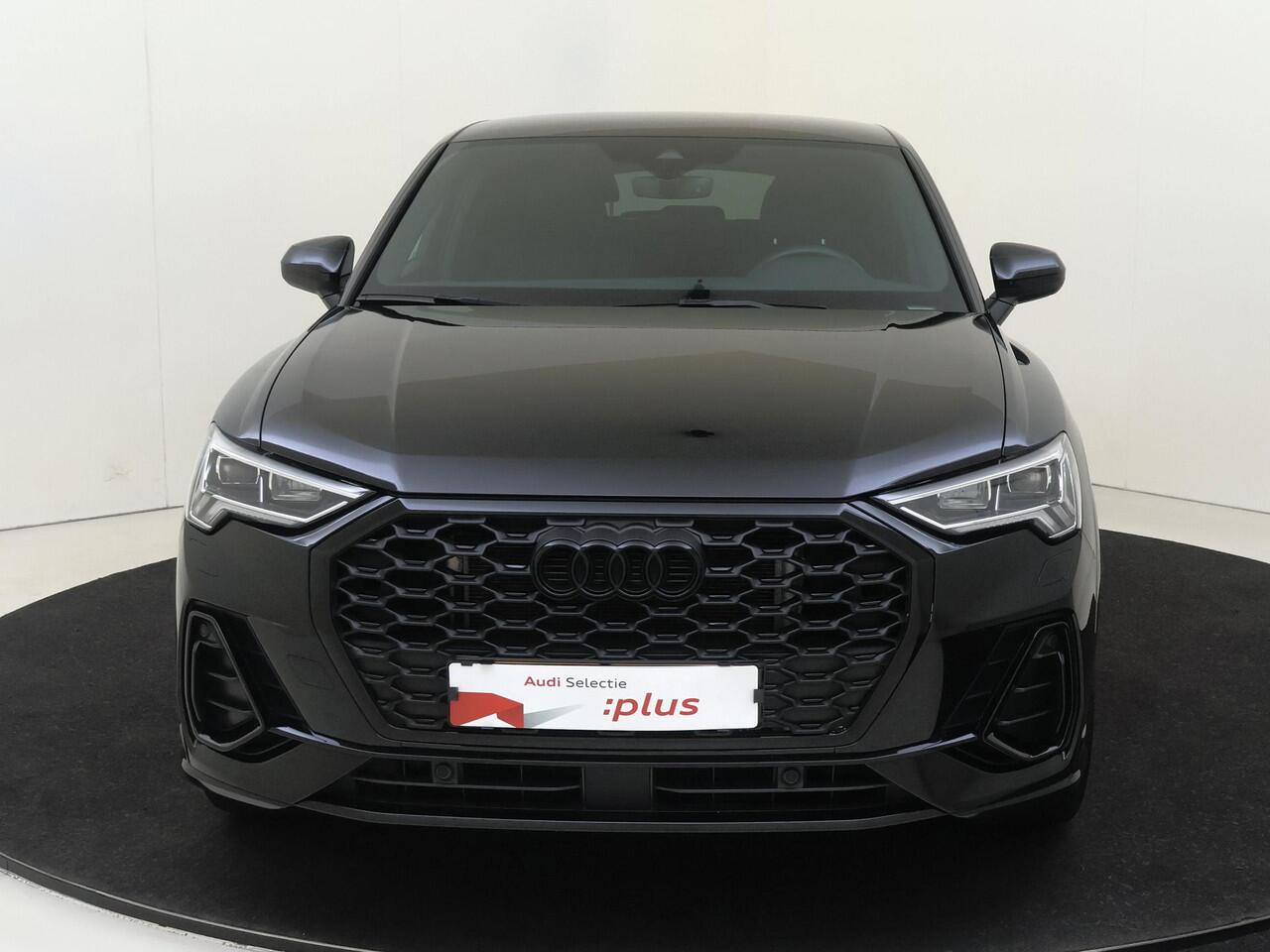 Audi Q3 Sportback 45 TFSI e S Edition | SoH 92% | Trekhaak | Achteruitrijcamera | SONOS audio | Keyless | Adaptieve cruise control | Audi virtual cockpit | CarPlay |