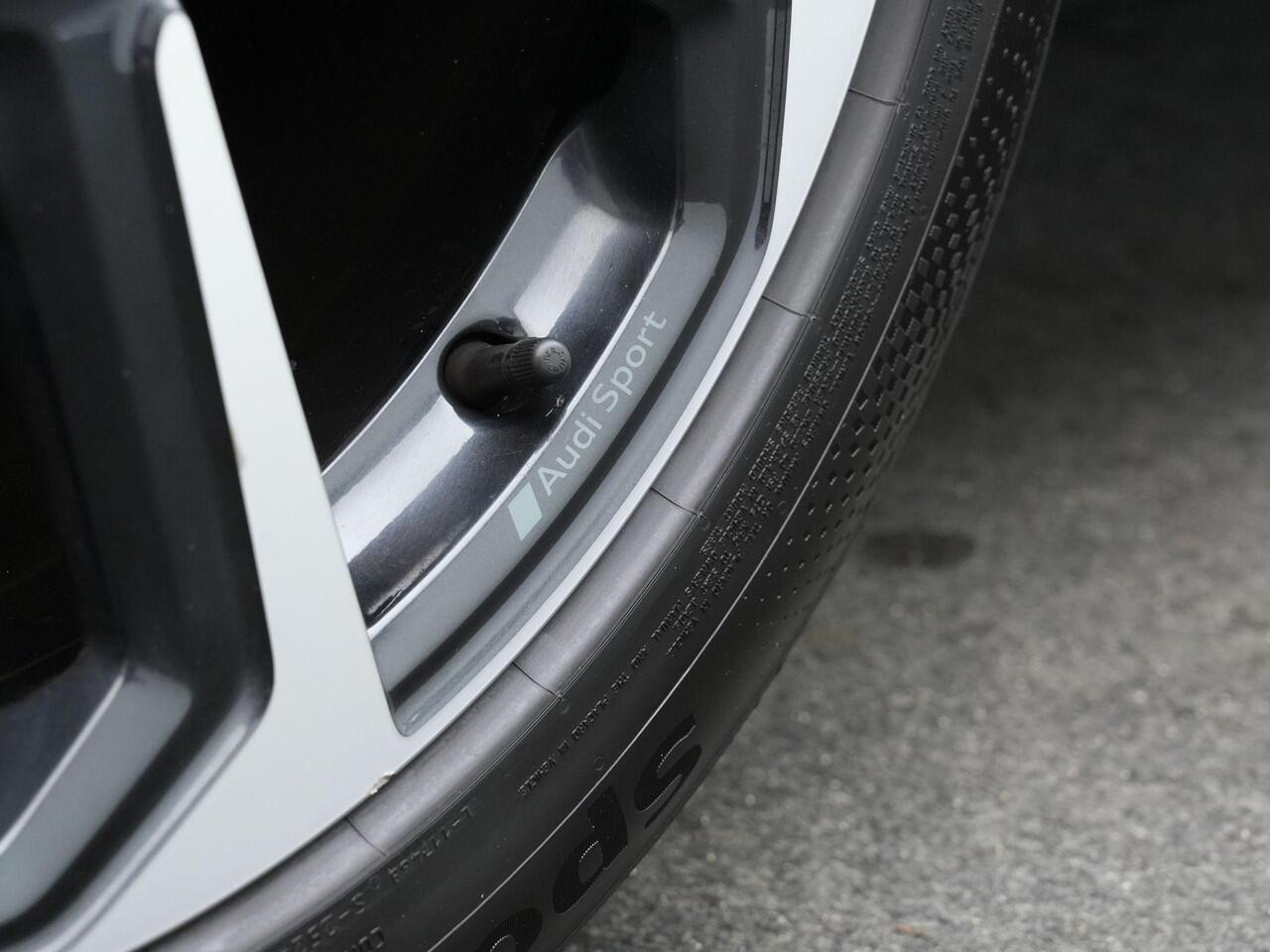 Audi Q3 Sportback 45 TFSI e 245 pk S-Line | Panoramadak | 360 camera | Stoelverwarming