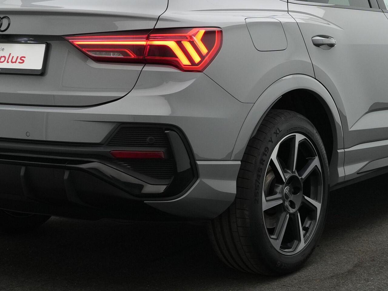 Audi Q3 Sportback 45 TFSI e 245 pk S-Line | Panoramadak | 360 camera | Stoelverwarming