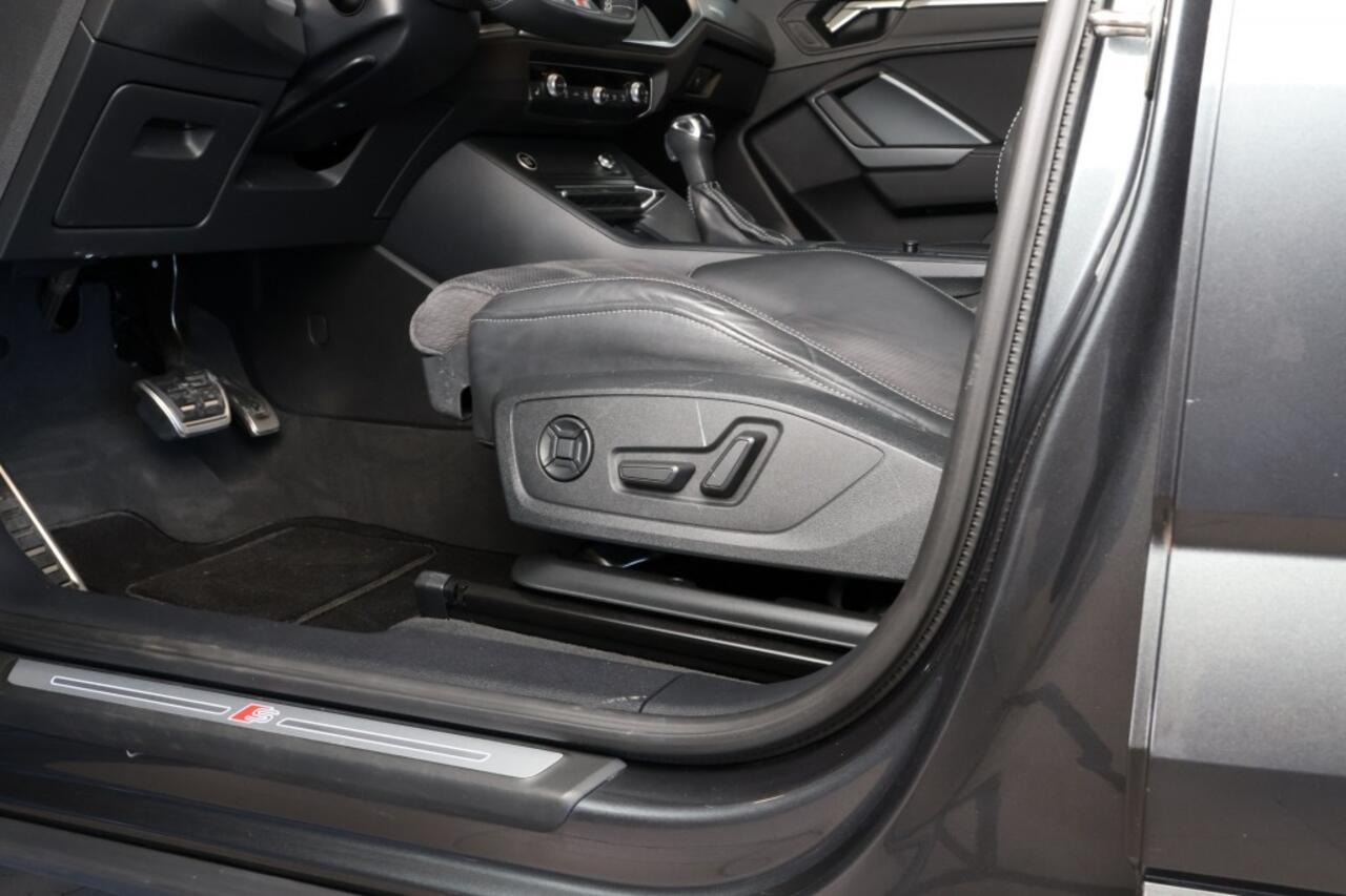 Audi Q3 45 TFSI e 245 pk S Edition - Pano - Leder - Stoelverw. - Navigatie