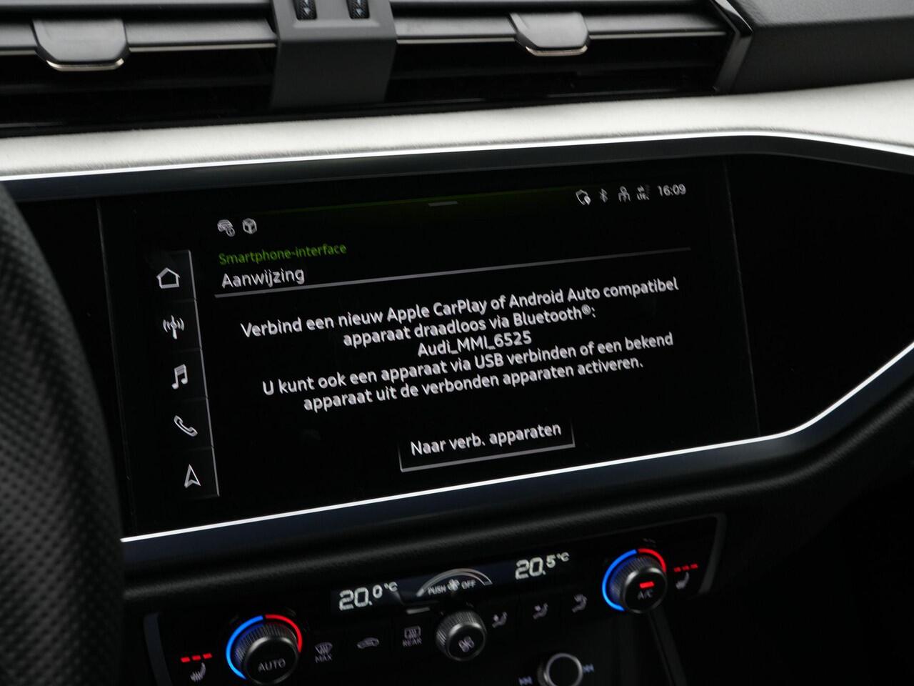 Audi Q3 Sportback 35 TFSI 150 pk S-tronic S Edition Competition | Panoramadak | Adaptief onderstel (DCC) | Trekhaak | Rondomzicht camera | Stoelverwarming | Standkachel | SONOS sound | 20 inch