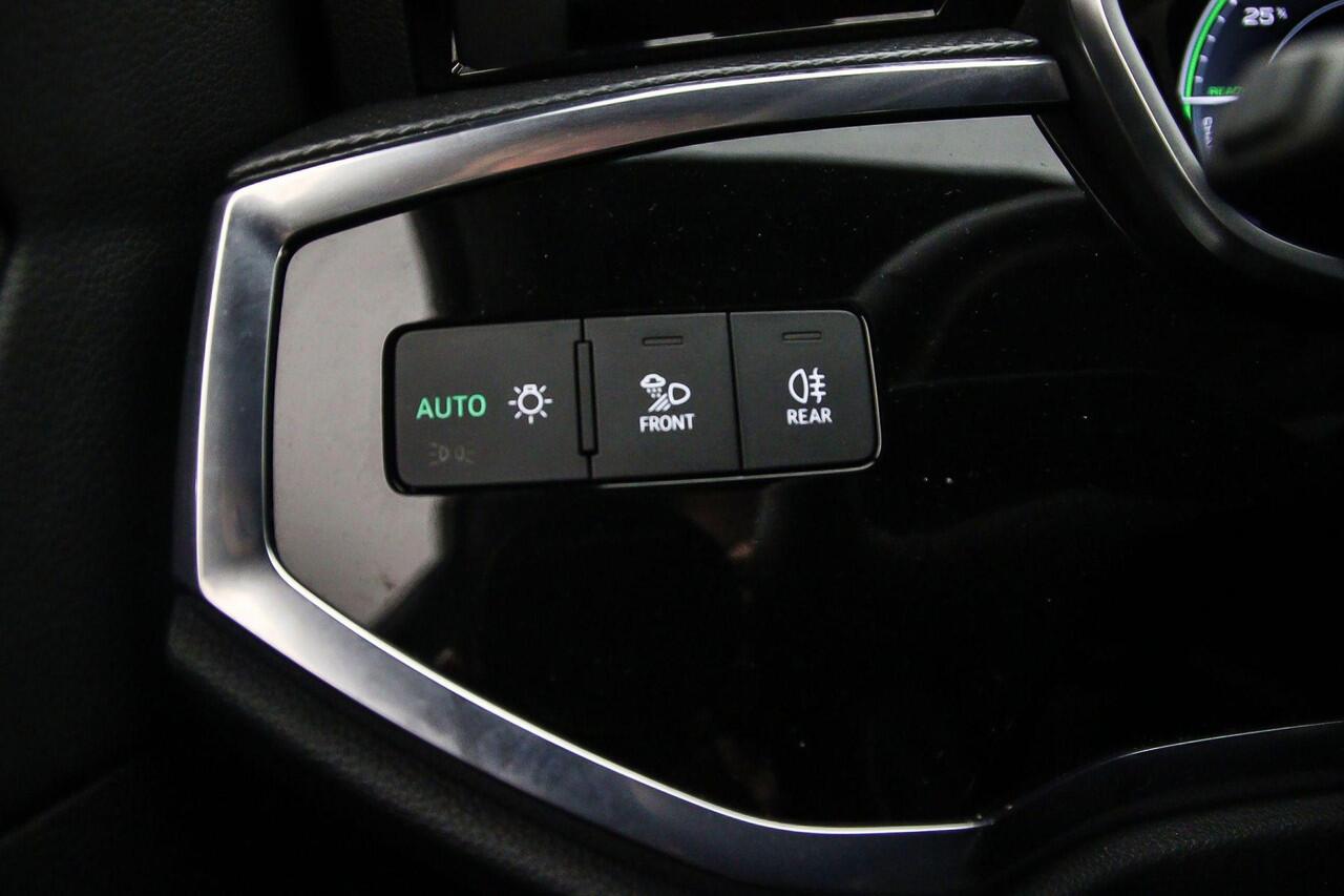 Audi Q3 Sportback 45 TFSI e 245PK S Edition | Audi Sound | Ambient lighting | ACC | Carplay | Camera |