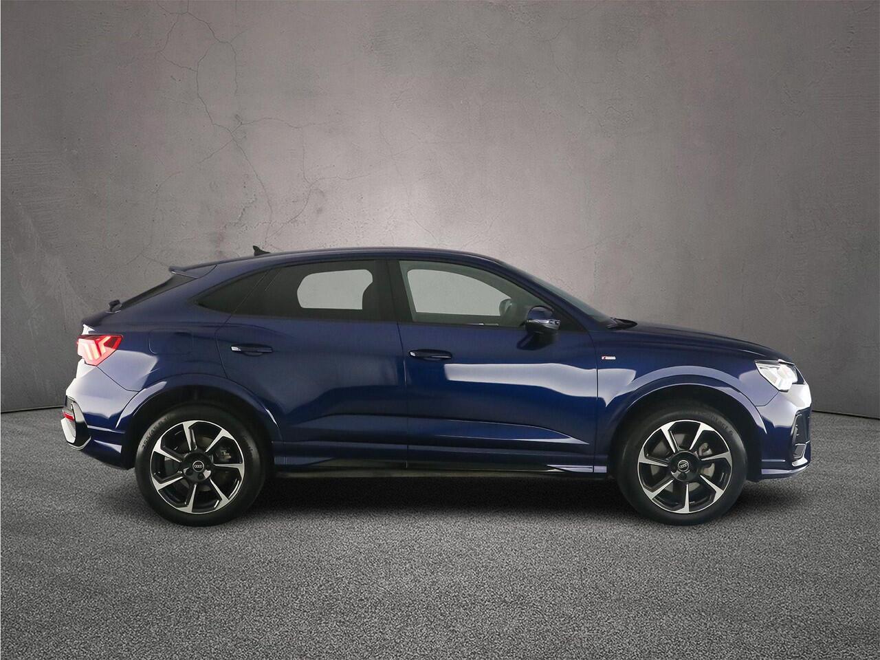 Audi Q3 Sportback 45 TFSI e 245PK S Edition | Audi Sound | Ambient lighting | ACC | Carplay | Camera |