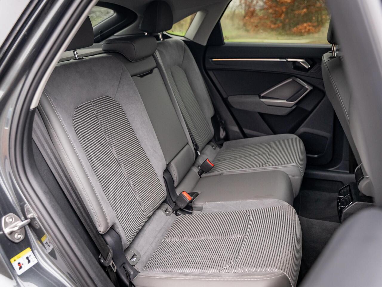 Audi Q3 Sportback 45 TFSI e S Edition // camera // sportstoelen // stoelverw.