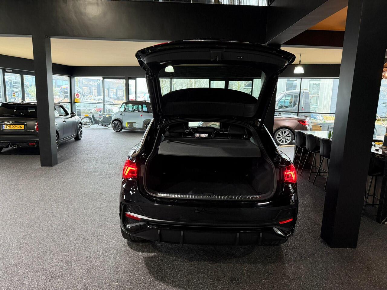 Audi Q3 Sportback 35 TFSI S Edition Competition Pano|Navi|ViriteuleCockpit|