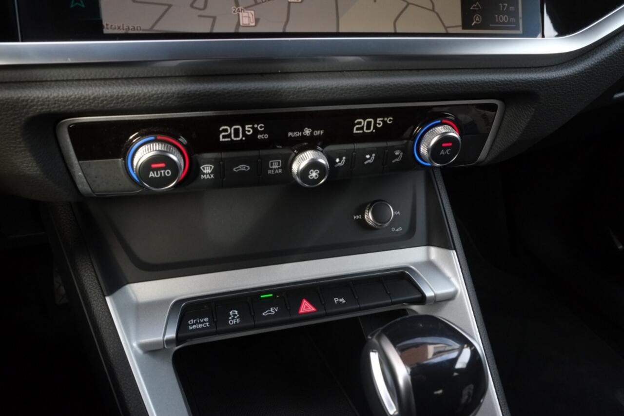 Audi Q3 45 TFSI e | SOH 100% | Navigatie | Carplay | Trekhaak