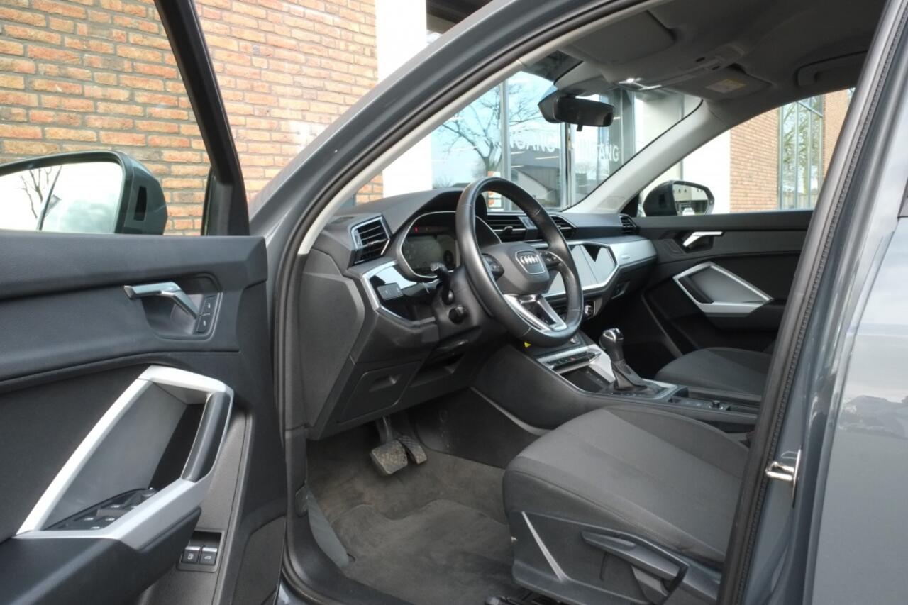 Audi Q3 45 TFSI e | SOH 100% | Navigatie | Carplay | Trekhaak