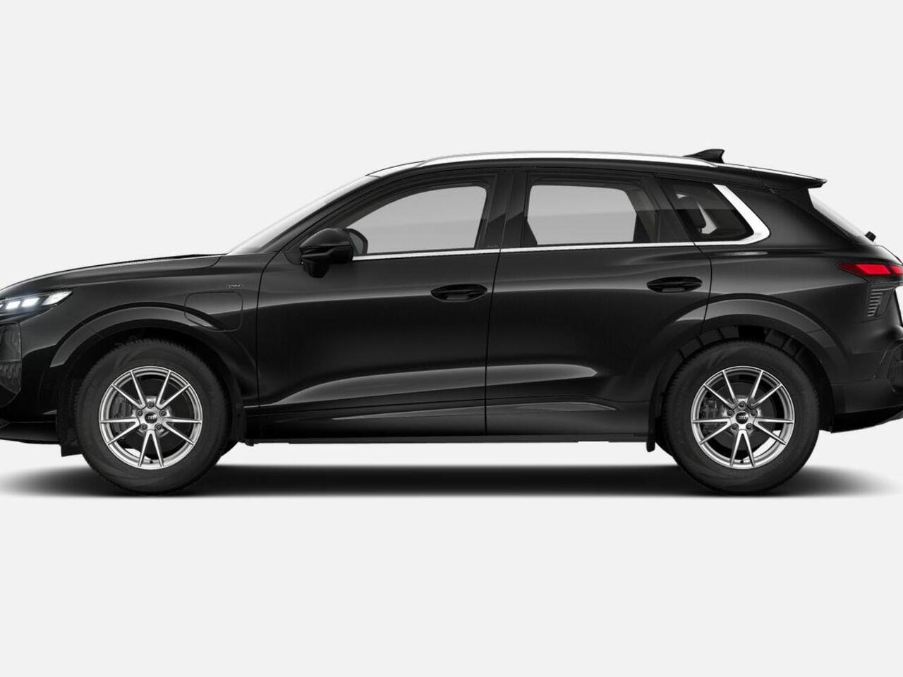 Audi Q3 1.5 200kW e-hybrid Pro line 272 PK · Techniekpakket · Interieur met sportstoelen